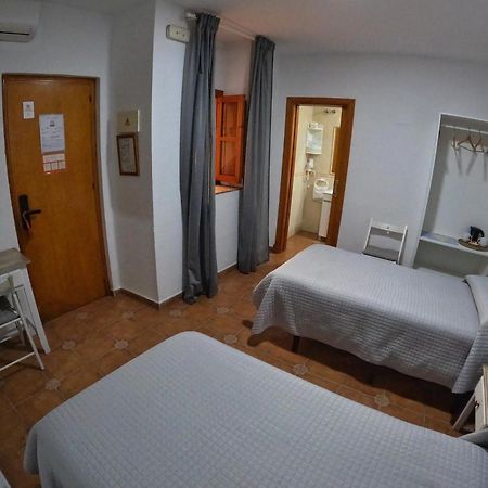 Hostal Canalejas Cádiz Exteriör bild
